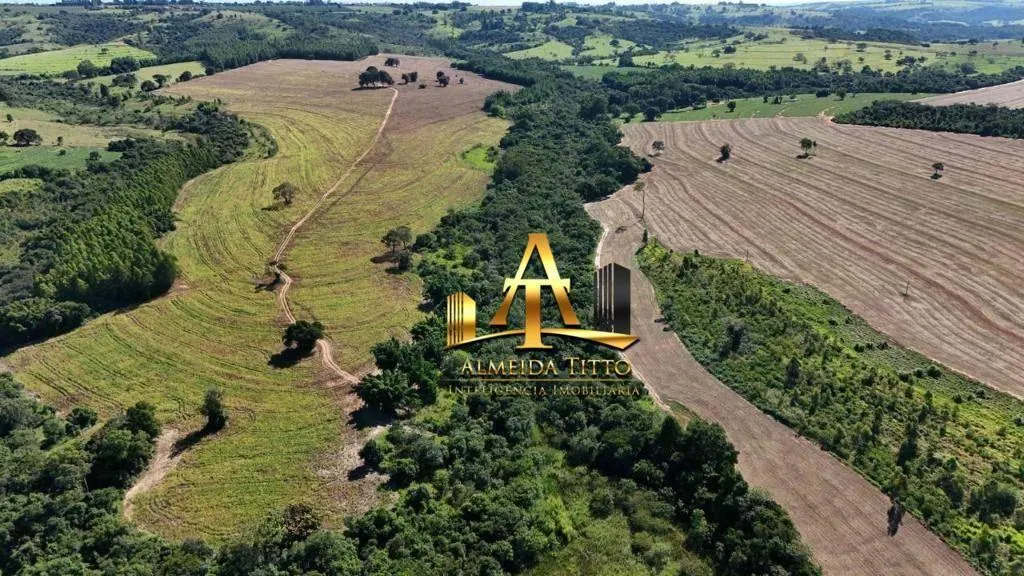 Fazenda à venda de 138 ha em Echaporã, SP, Brasil