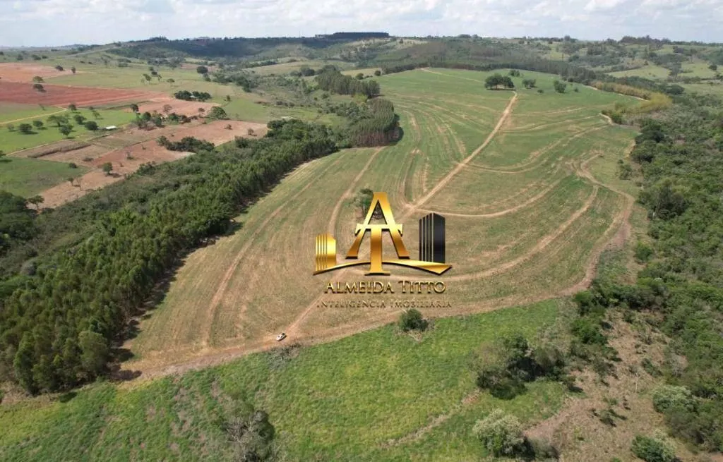 Fazenda à venda de 138 ha em Echaporã, SP, Brasil