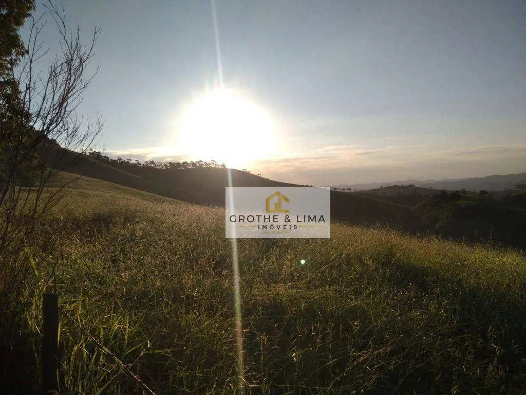 Chácara à venda de 2 ha em Paraibuna, SP, Brasil