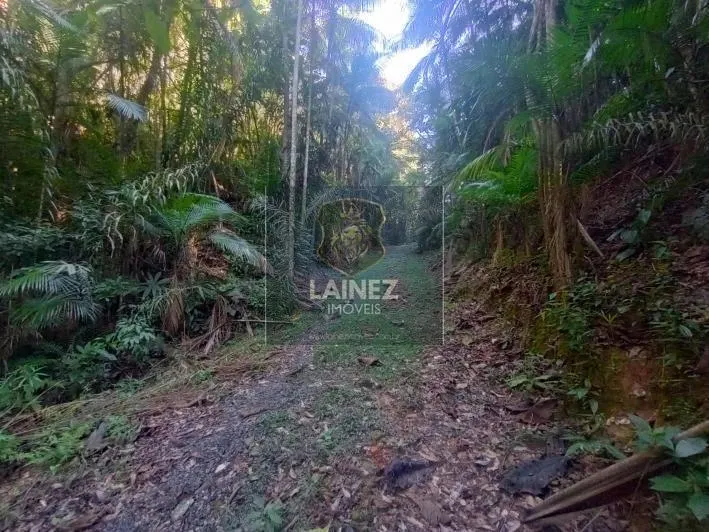 Sítio à venda de 5 ha em Juquitiba, SP, Brasil