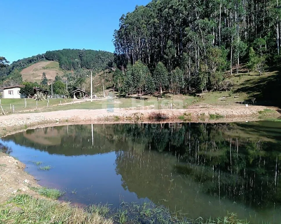 Fazenda à venda de 5 ha em Angelina, SC, Brasil