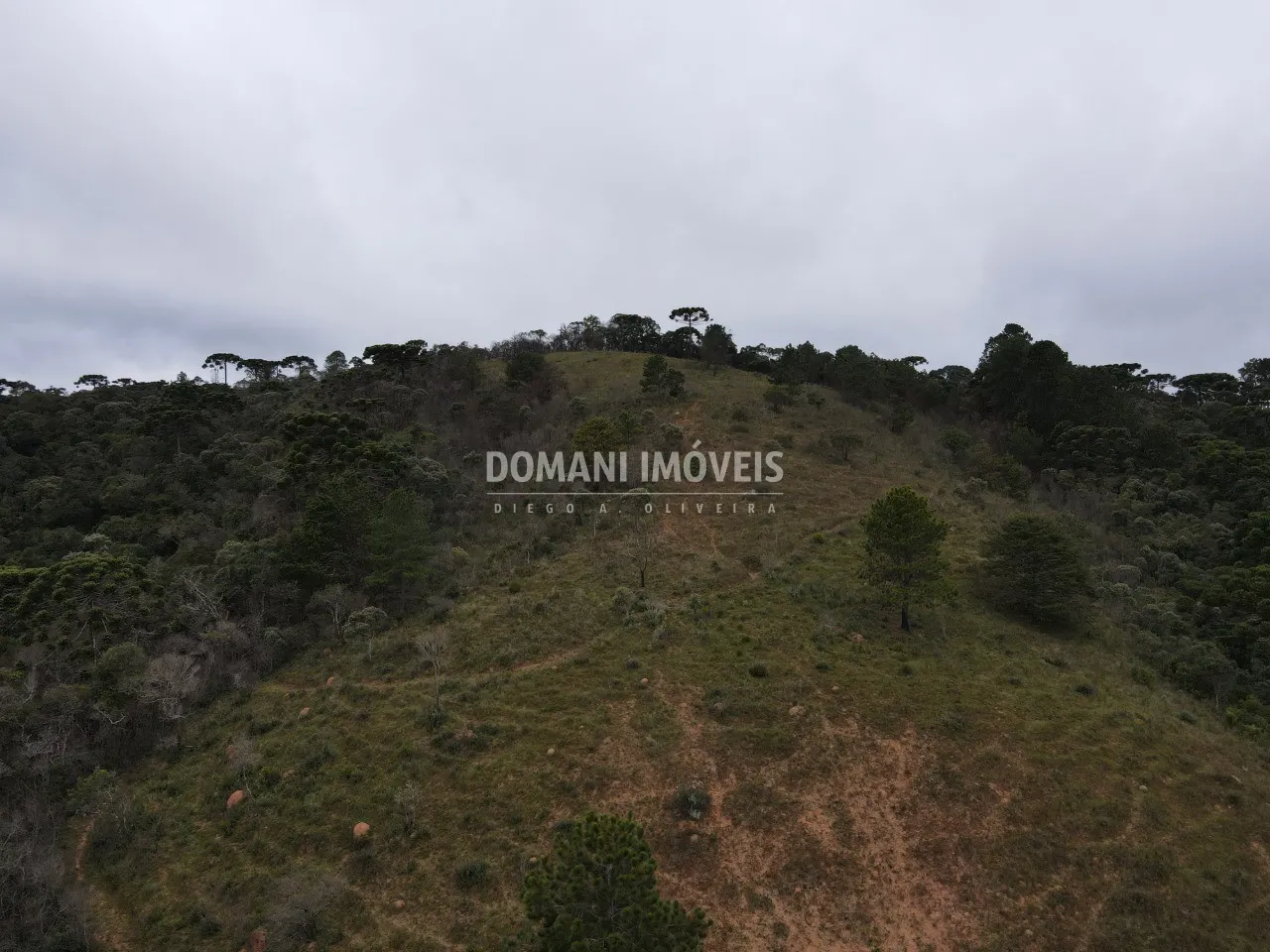 Terreno à venda de 12 ha em Campos do Jordão, SP, Brasil