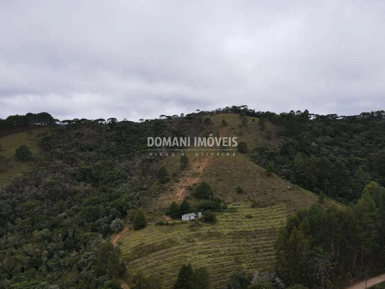 Terreno à venda de 12 ha em Campos do Jordão, SP, Brasil