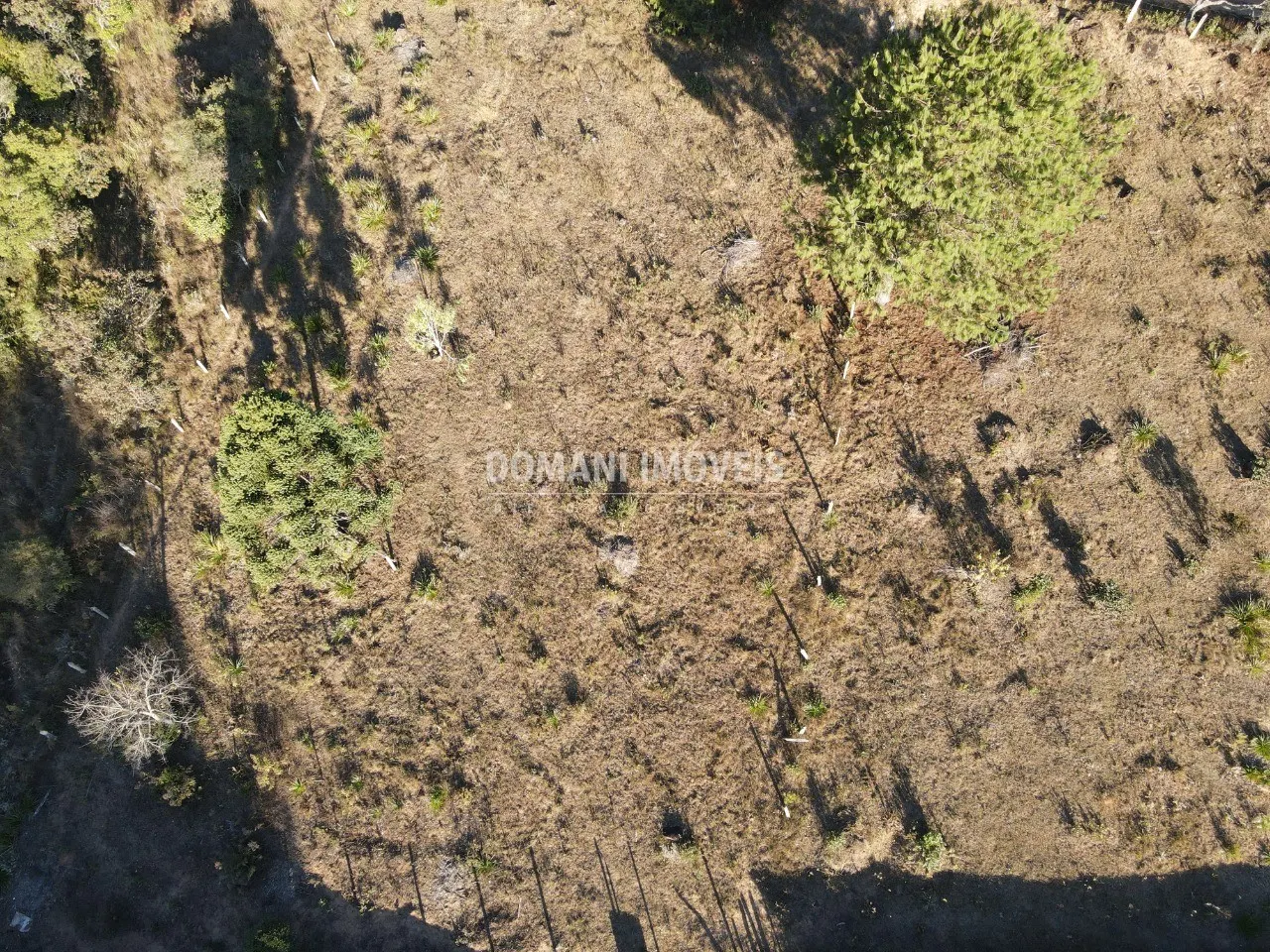 Terreno à venda de 2.700 m² em Campos do Jordão, SP, Brasil