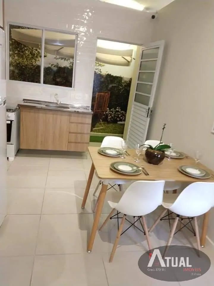 Casa à venda de 120 m² em Atibaia, SP, Brasil