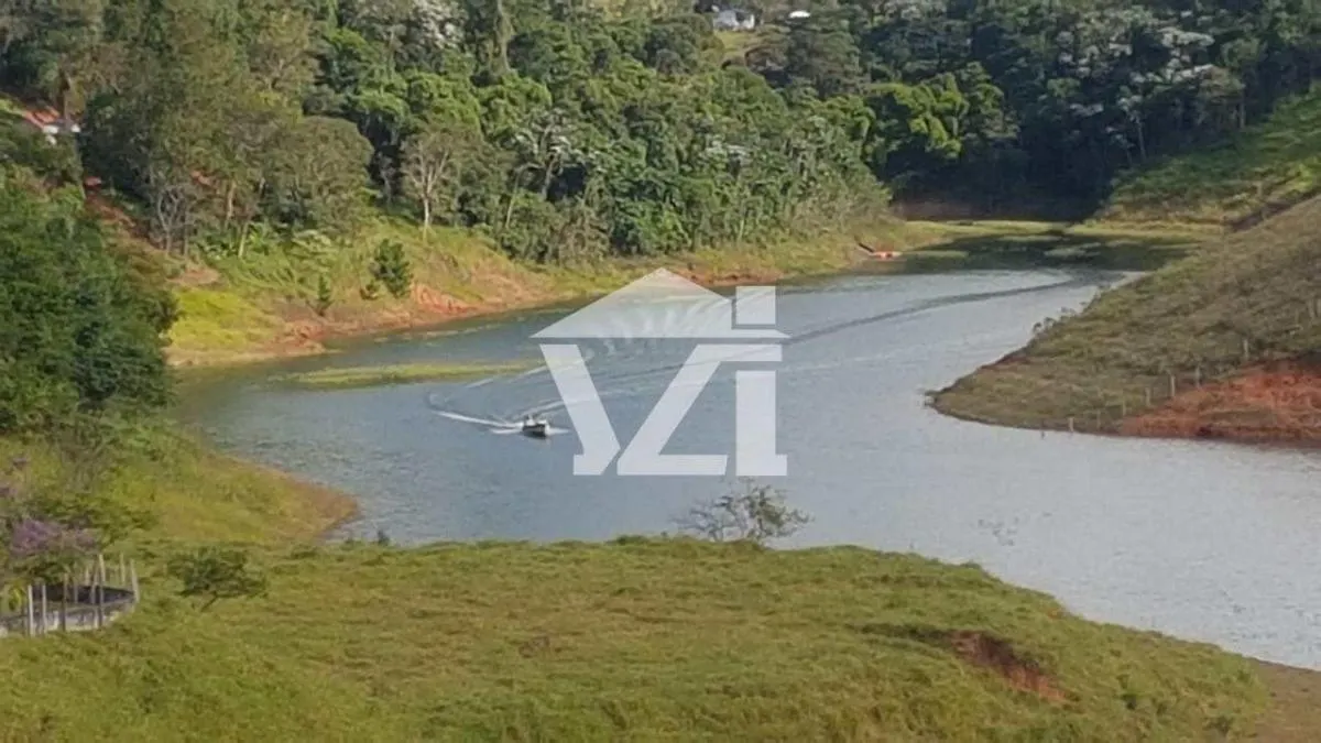 Chácara à venda de 1 ha em Santa Isabel, SP, Brasil