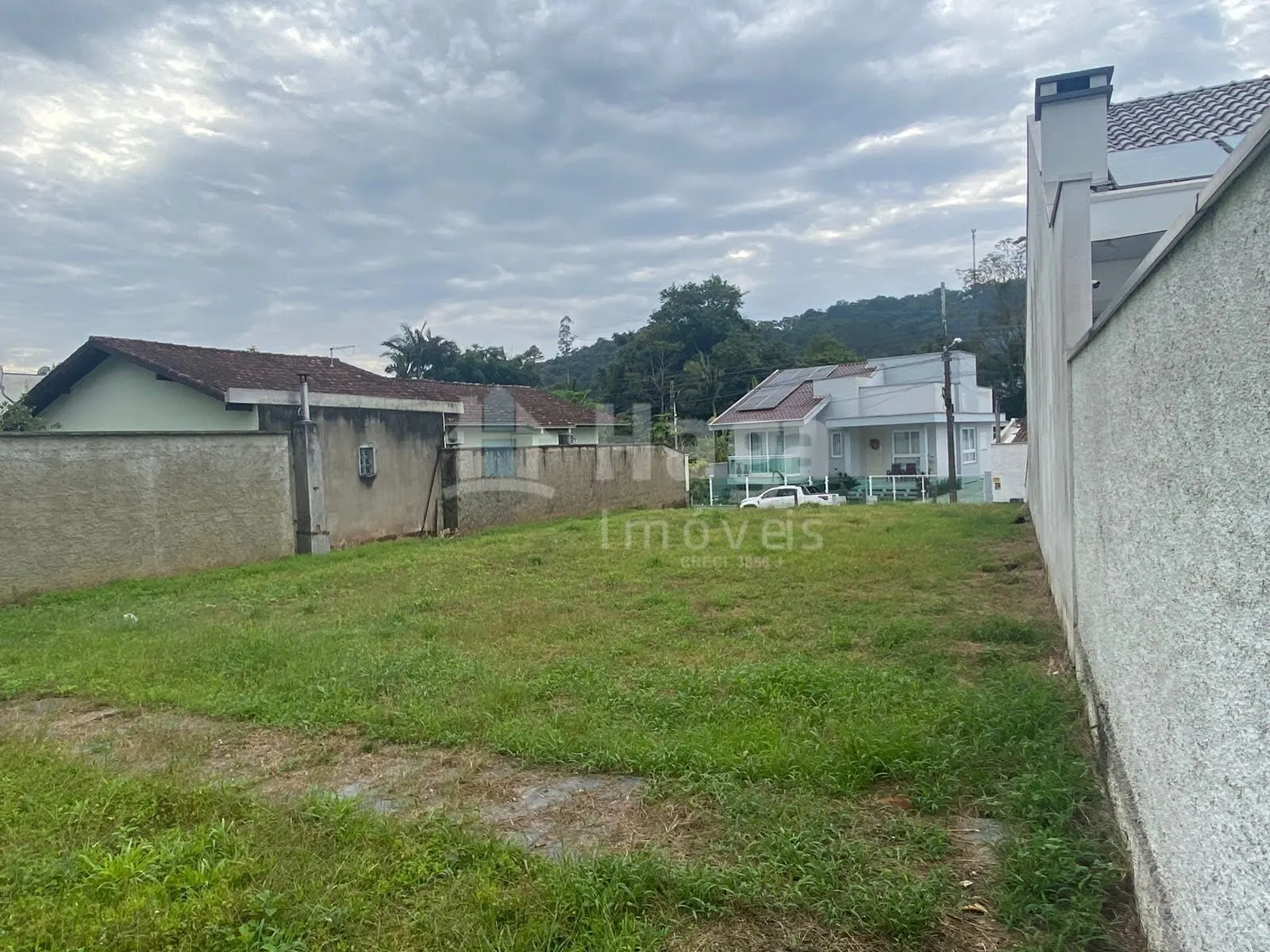 Terreno à venda de 300 m² em Guabiruba, SC, Brasil