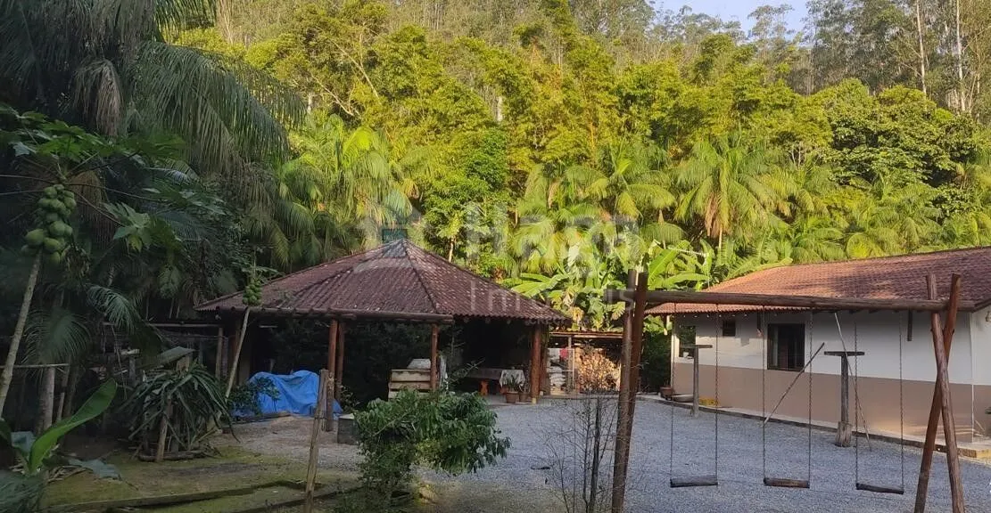 Chácara à venda de 3 ha em Nova Trento, SC, Brasil