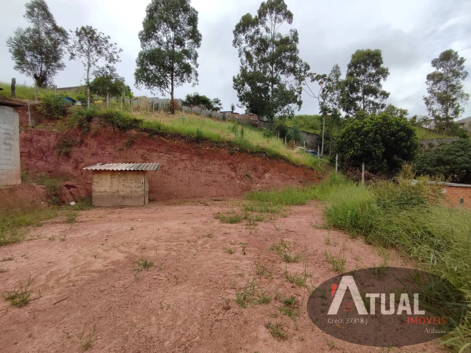 Terreno à venda de 952 m² em Mairiporã, SP, Brasil