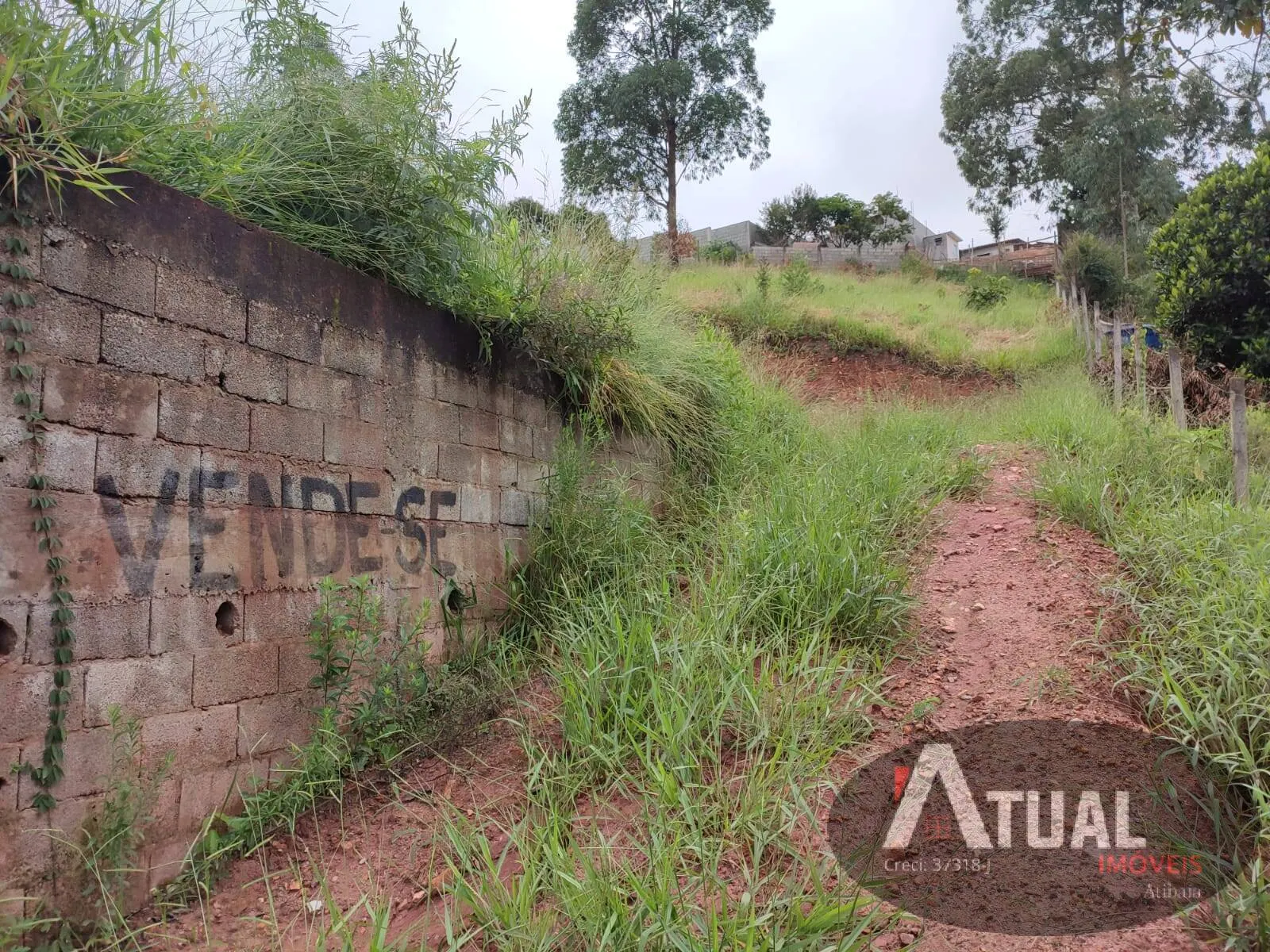 Terreno à venda de 952 m² em Mairiporã, SP, Brasil