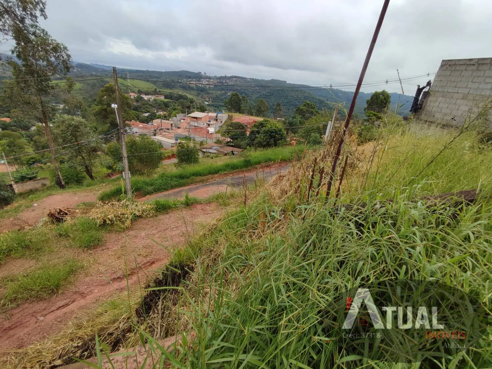 Terreno à venda de 952 m² em Mairiporã, SP, Brasil