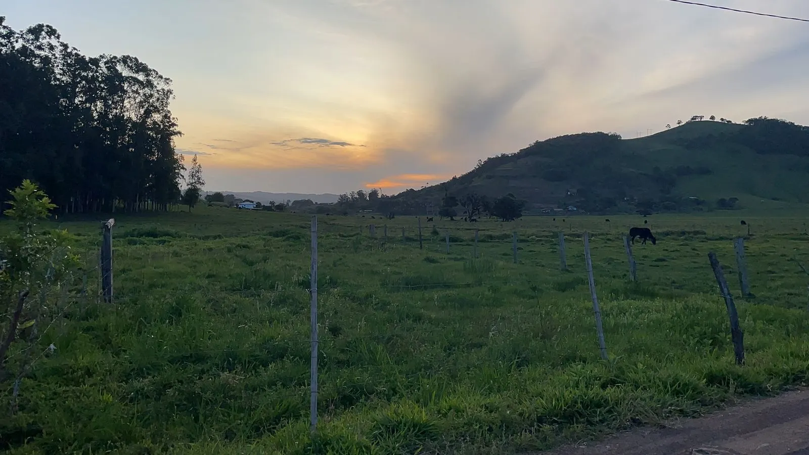 Terreno à venda de 560 m² em Santo Antônio da Patrulha, RS, Brasil