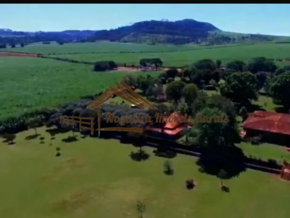 Fazenda à venda de 1.136 ha em Serra Azul, SP, Brasil