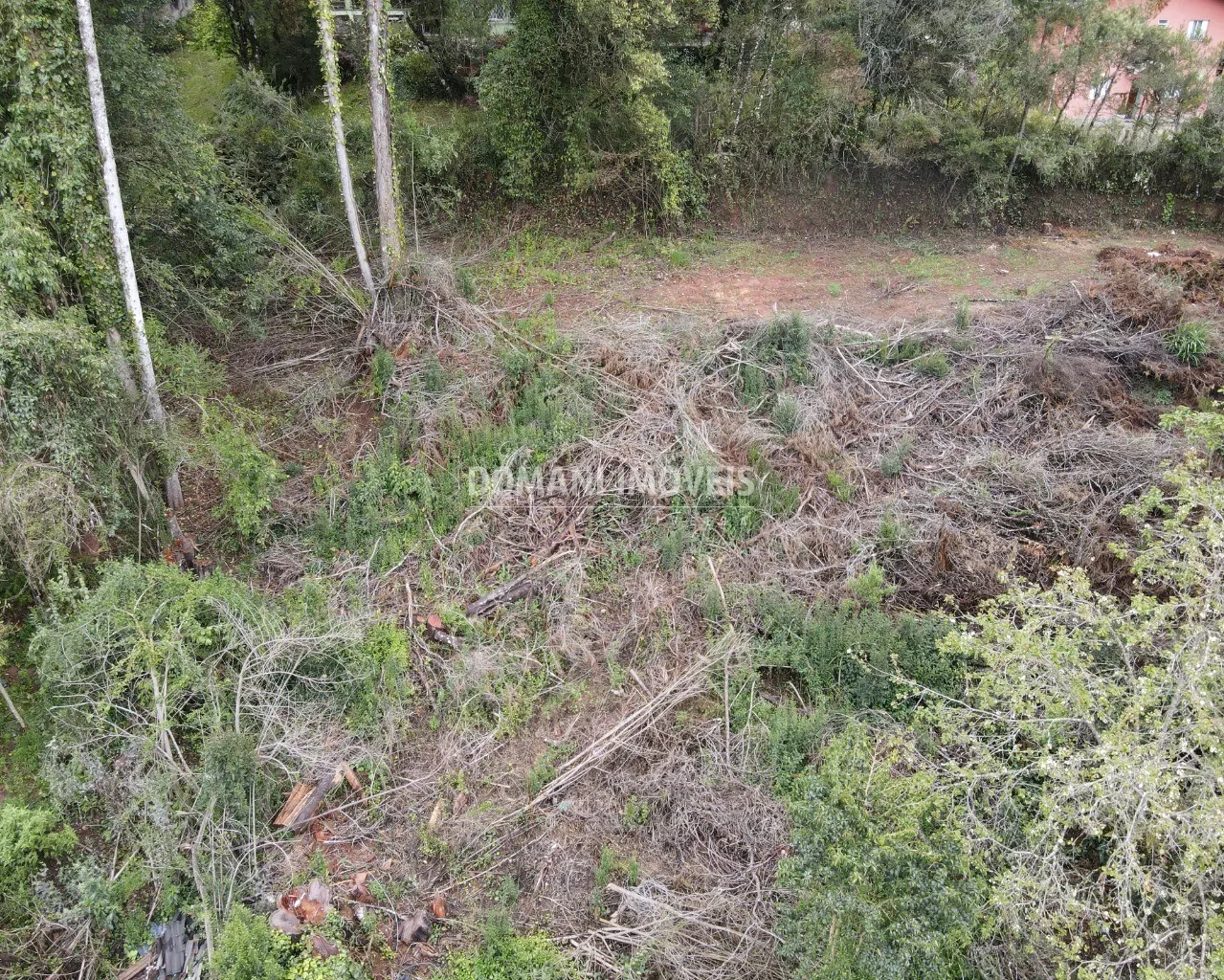 Terreno à venda de 1.100 m² em Campos do Jordão, SP, Brasil