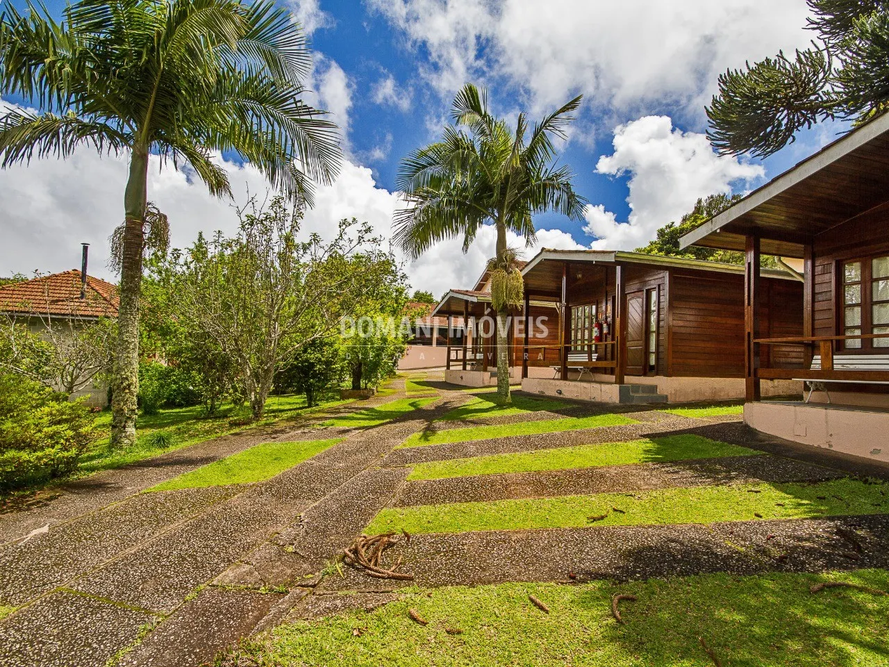 Pousada à venda de 3.000 m² em Campos do Jordão, SP, Brasil