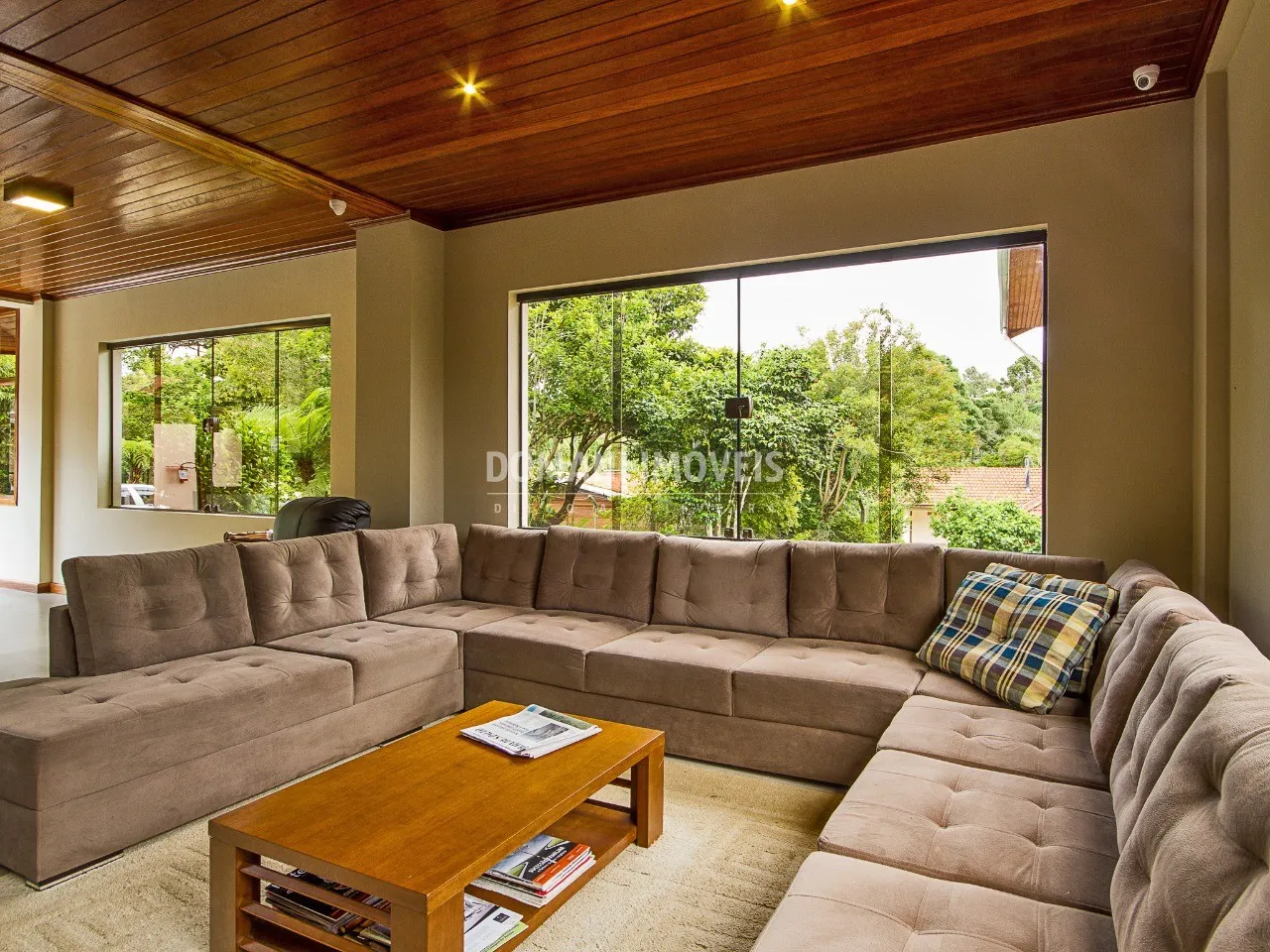 Pousada à venda de 3.000 m² em Campos do Jordão, SP, Brasil