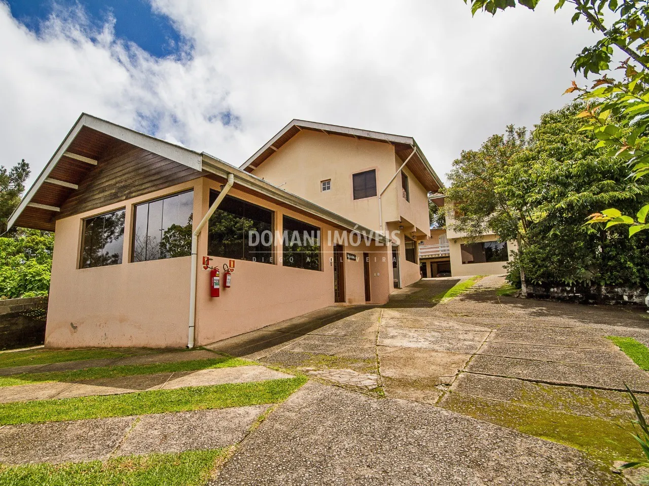 Pousada à venda de 3.000 m² em Campos do Jordão, SP, Brasil