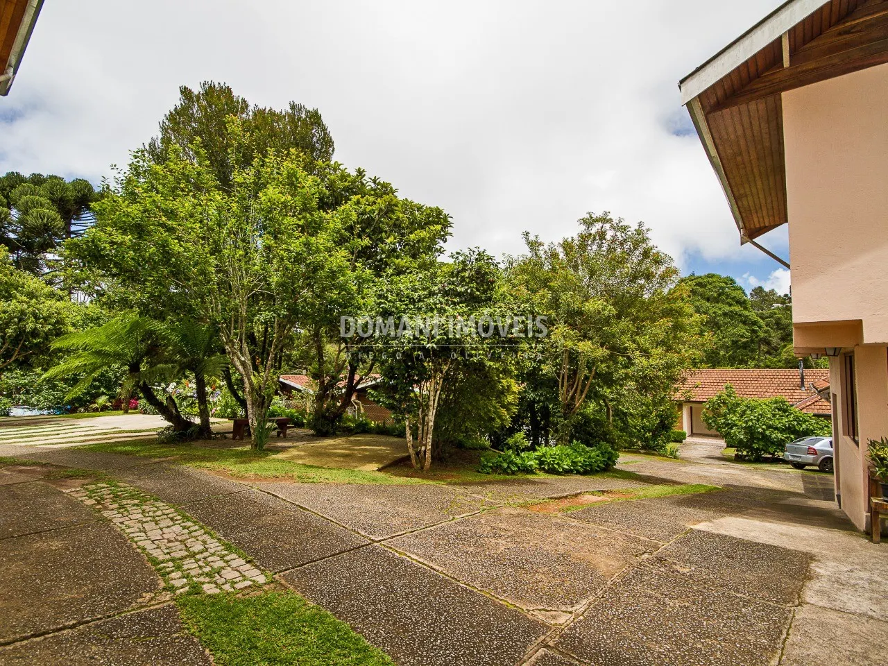 Pousada à venda de 3.000 m² em Campos do Jordão, SP, Brasil