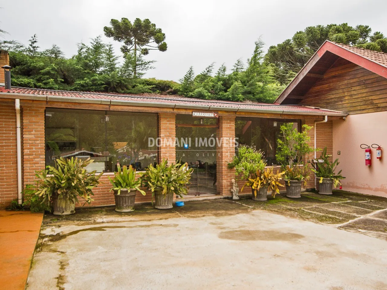 Pousada à venda de 3.000 m² em Campos do Jordão, SP, Brasil