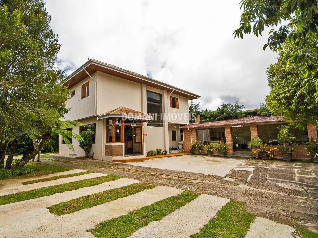Pousada à venda de 3.000 m² em Campos do Jordão, SP, Brasil
