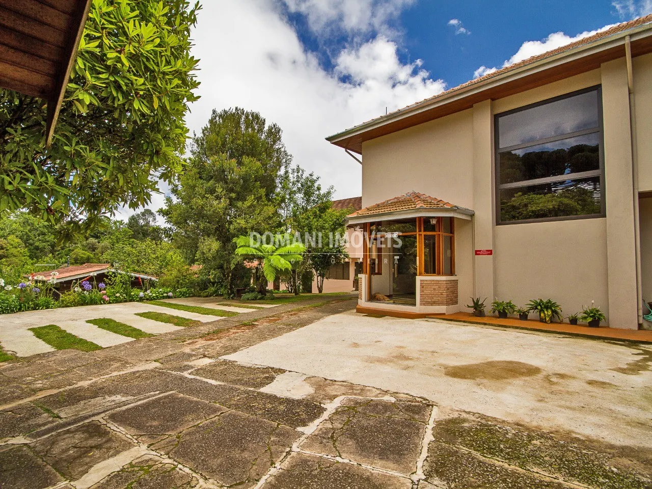 Pousada à venda de 3.000 m² em Campos do Jordão, SP, Brasil