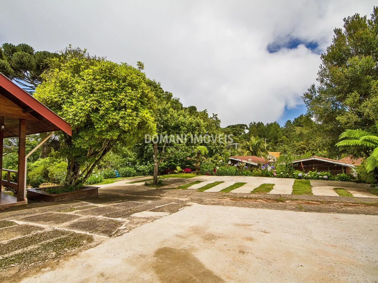 Pousada à venda de 3.000 m² em Campos do Jordão, SP, Brasil