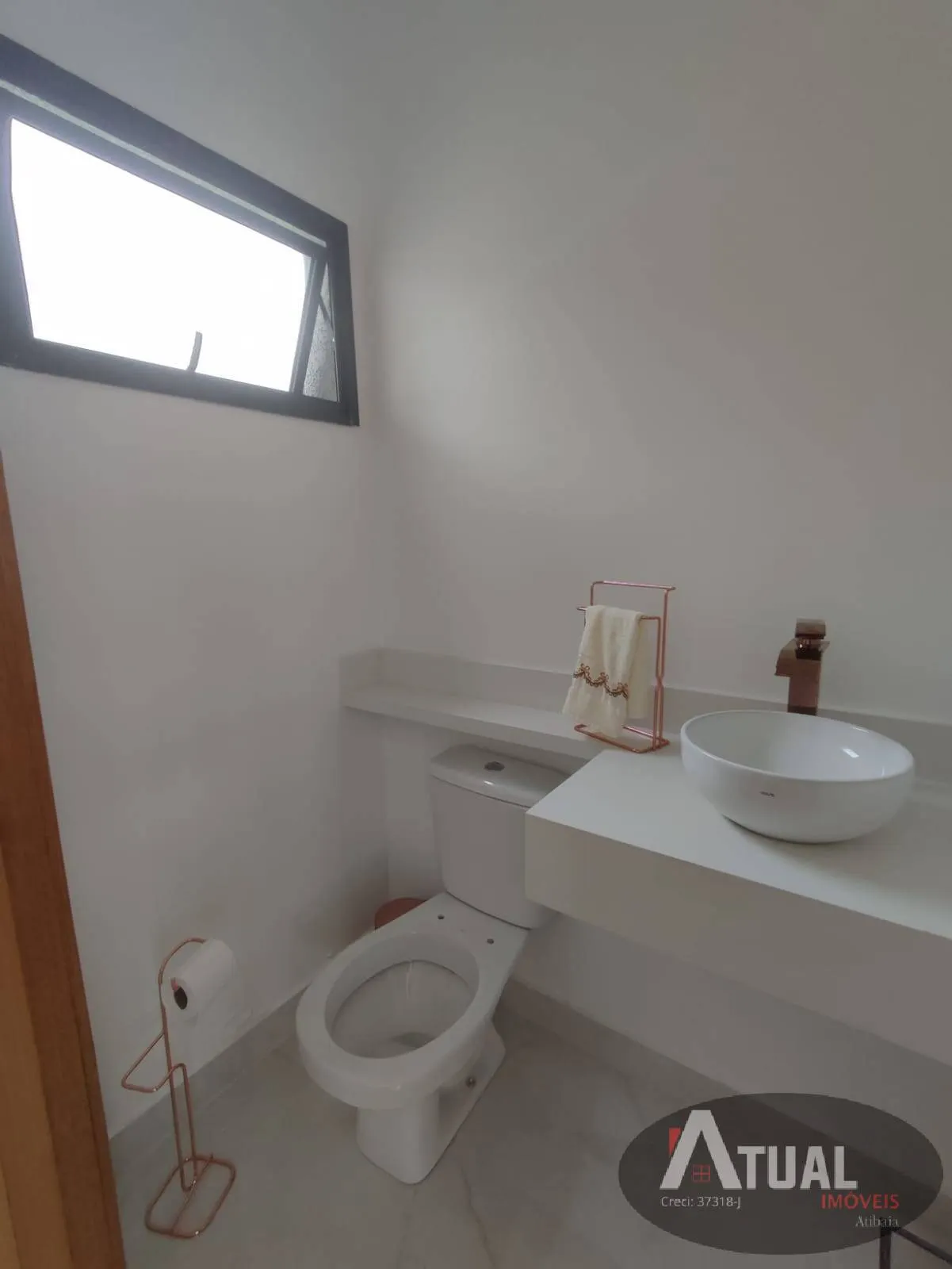 Casa à venda de 480 m² em Atibaia, SP, Brasil