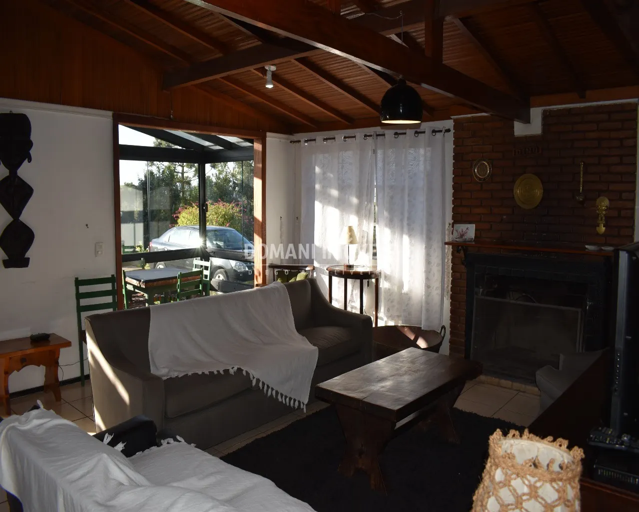 Casa à venda de 2.600 m² em Campos do Jordão, SP, Brasil