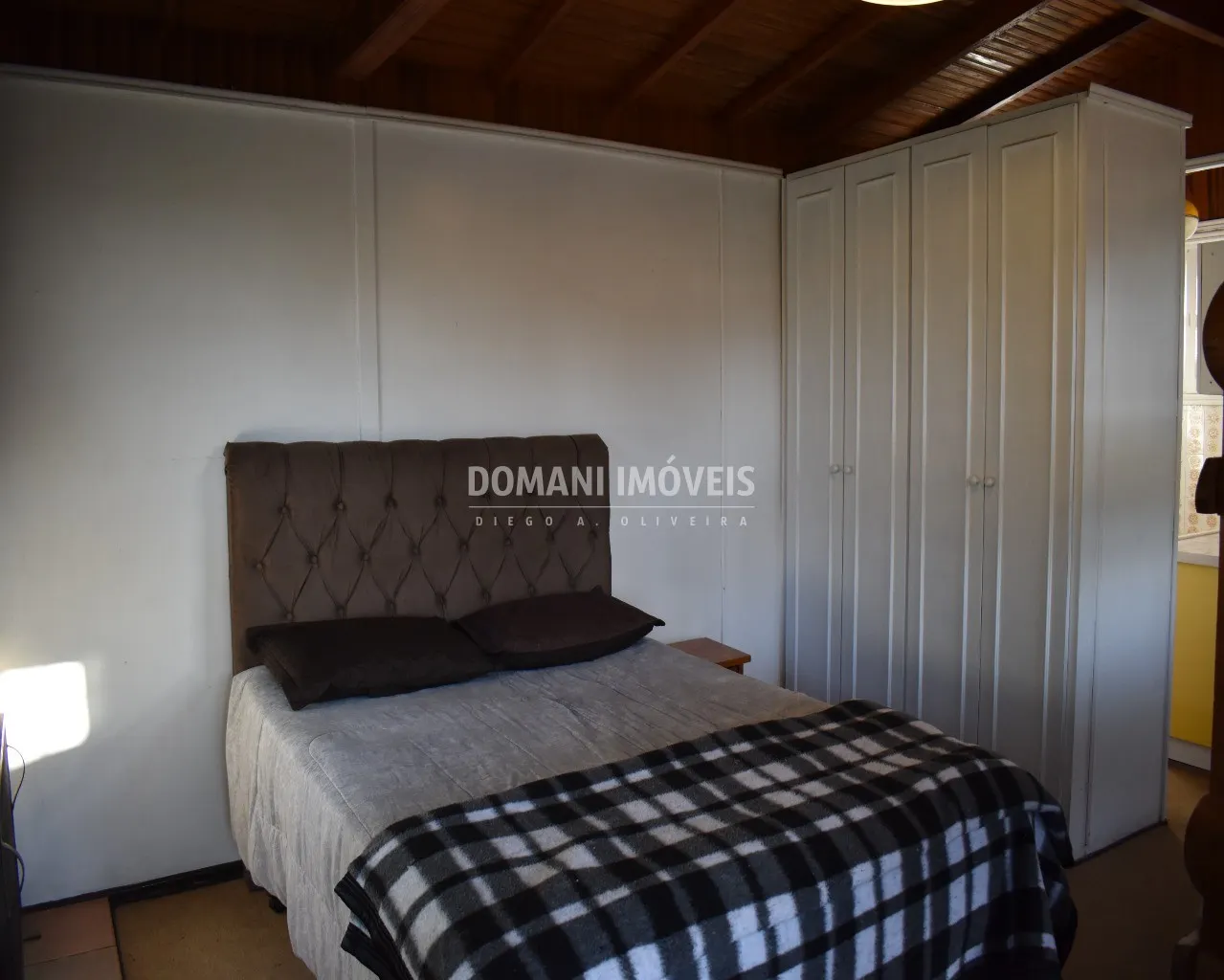Casa à venda de 2.600 m² em Campos do Jordão, SP, Brasil