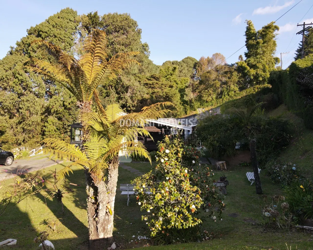 Casa à venda de 2.600 m² em Campos do Jordão, SP, Brasil