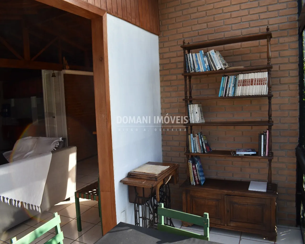 Casa à venda de 2.600 m² em Campos do Jordão, SP, Brasil
