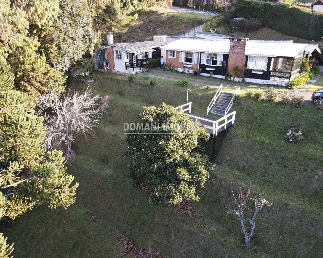 Casa à venda de 2.600 m² em Campos do Jordão, SP, Brasil
