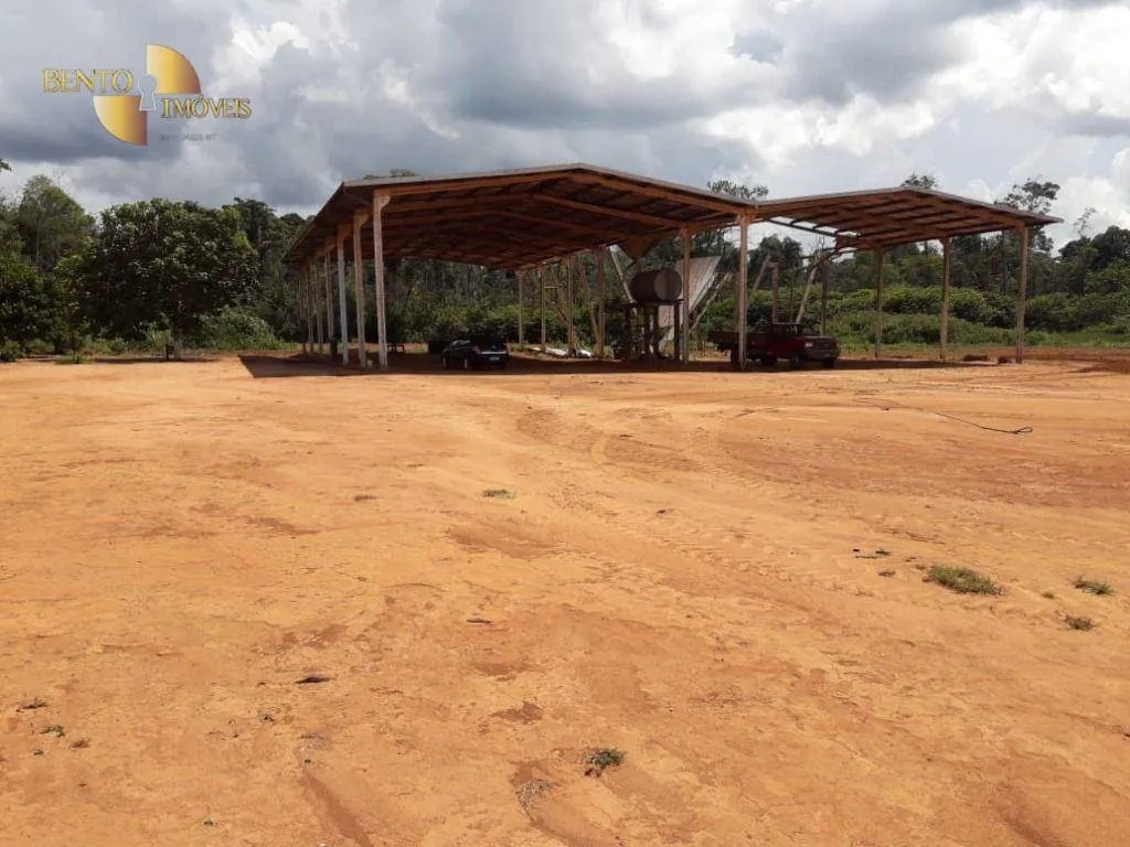Fazenda à venda de 2.100 ha em São José do Rio Claro, MT, Brasil