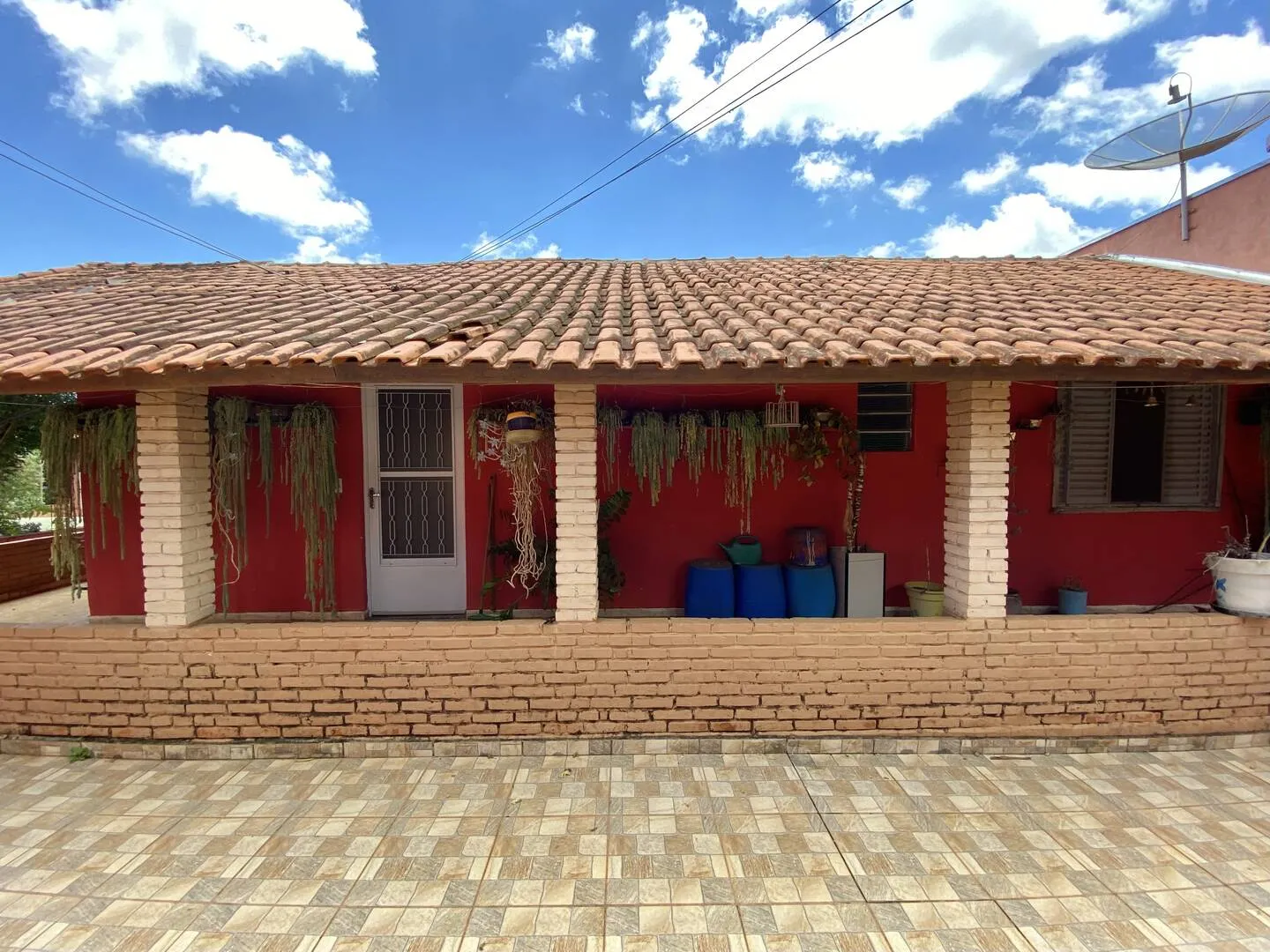 Country home for sale of 1,351 m² in Piraju, SP, Brazil