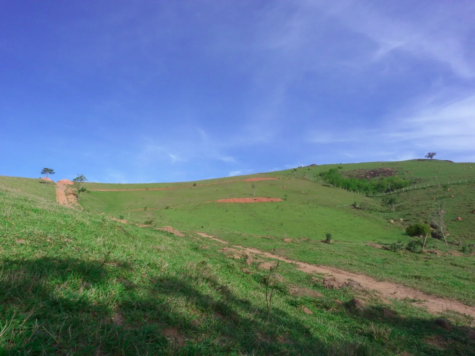 Terreno à venda de 1 ha em Paraibuna, SP, Brasil