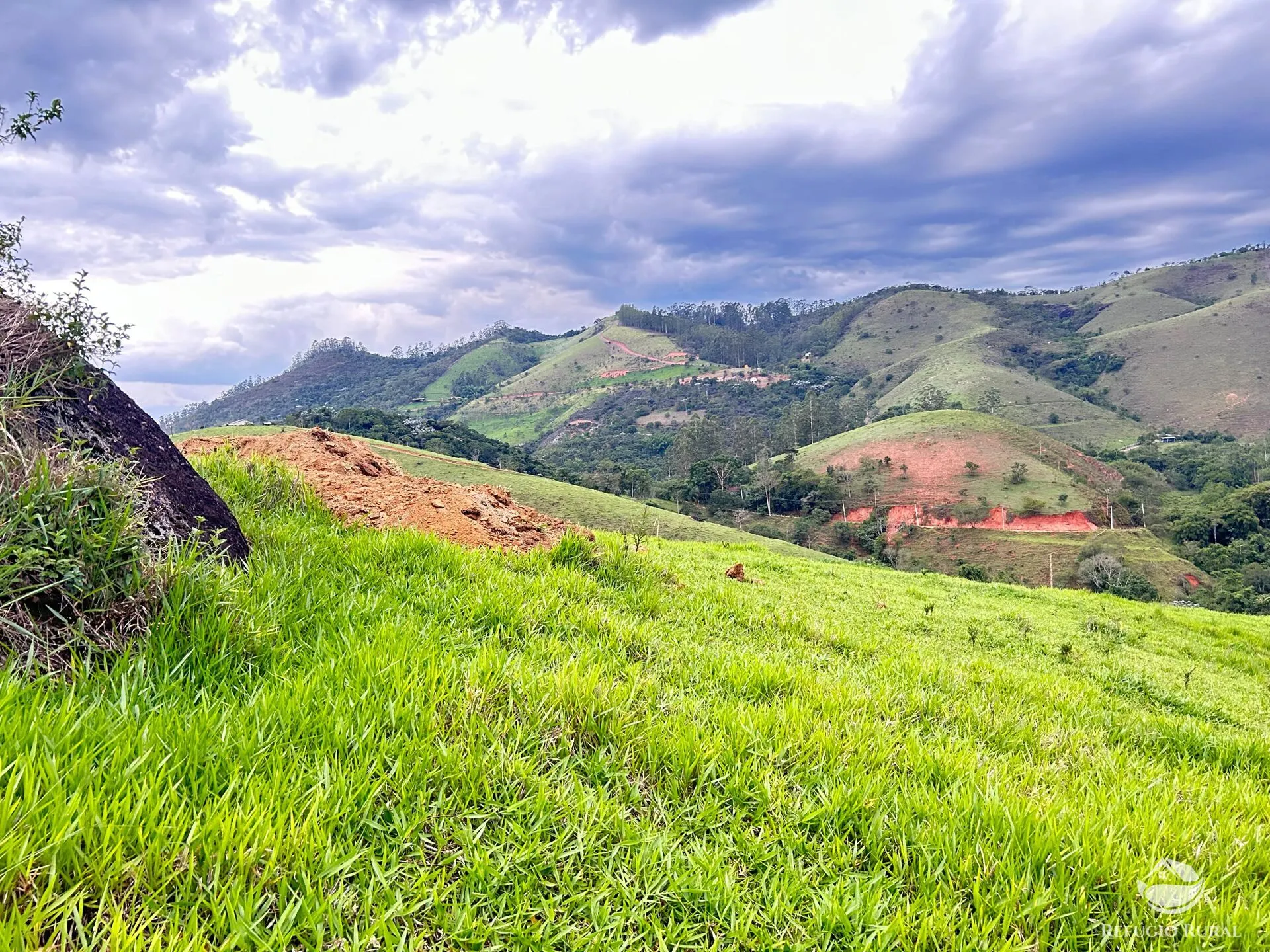 Plot for sale of 5 acres in São José dos Campos, SP, Brazil