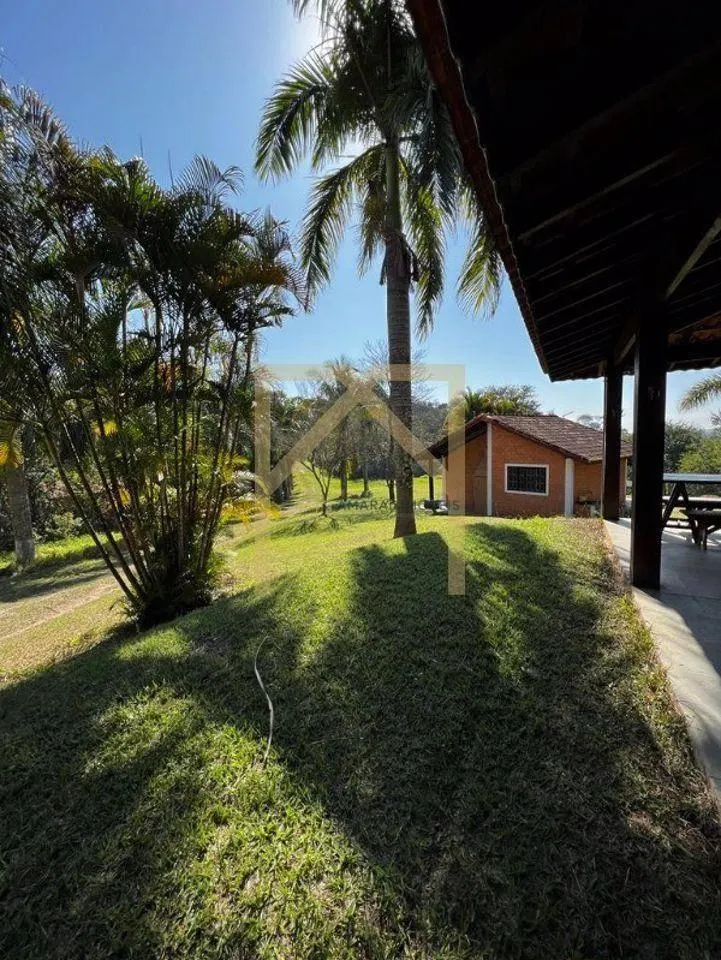 Chácara à venda de 2 ha em Santa Isabel, SP, Brasil