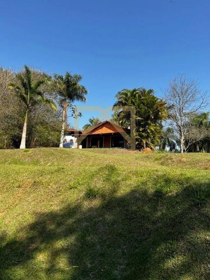 Chácara à venda de 2 ha em Santa Isabel, SP, Brasil