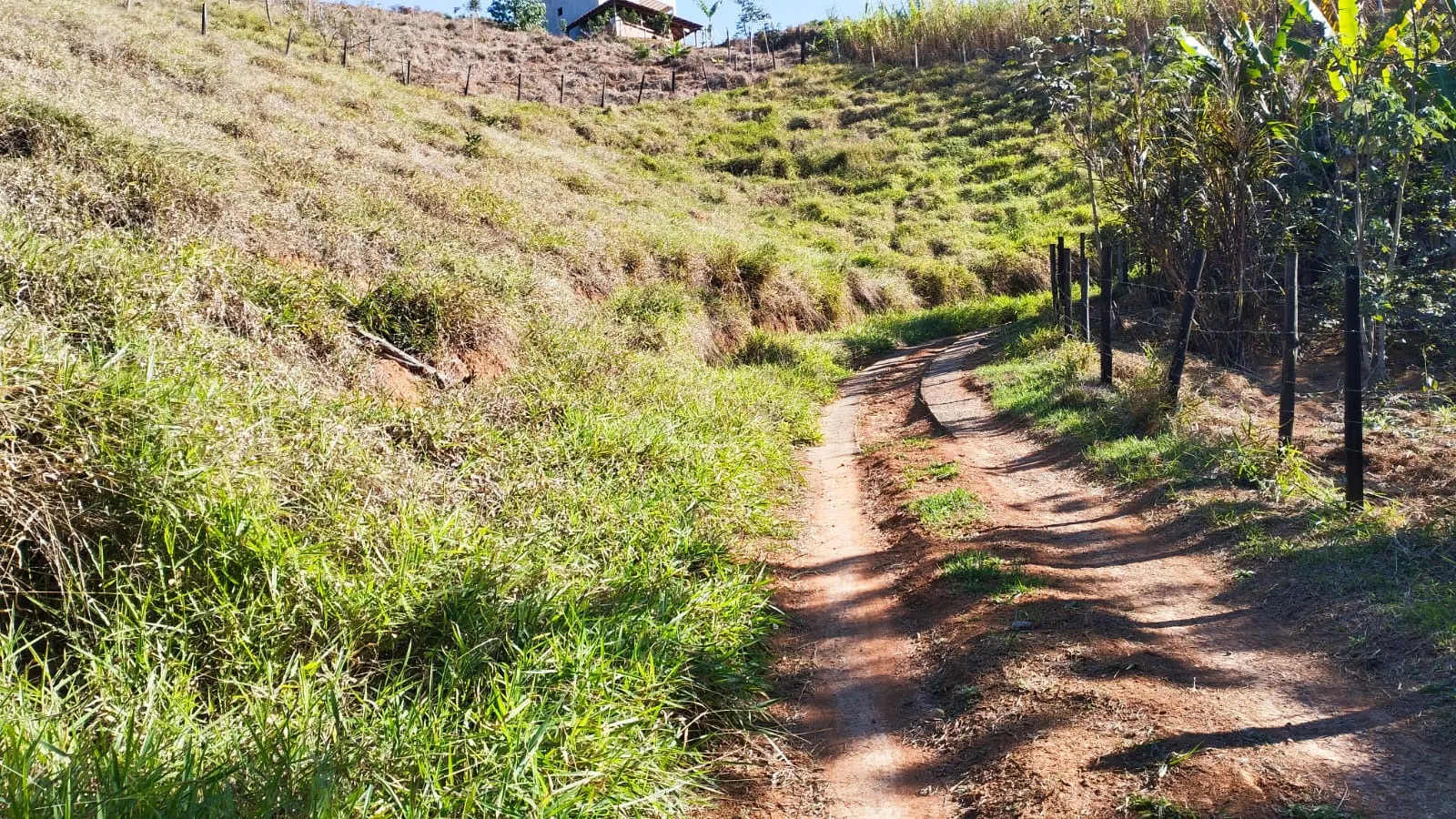 Chácara à venda de 7.040 m² em São José dos Campos, SP, Brasil