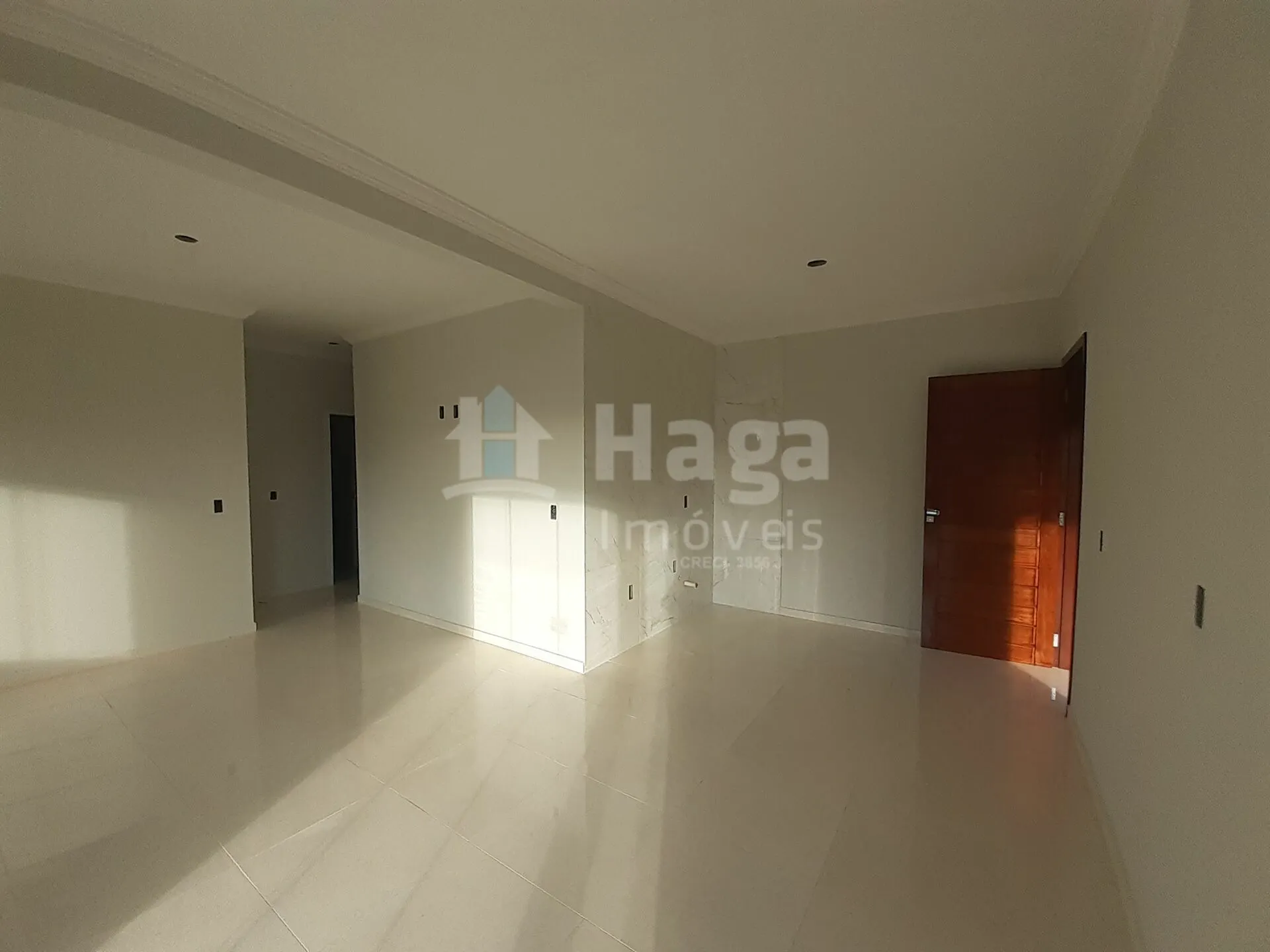 Casa à venda de 1.200 m² em Guabiruba, SC, Brasil