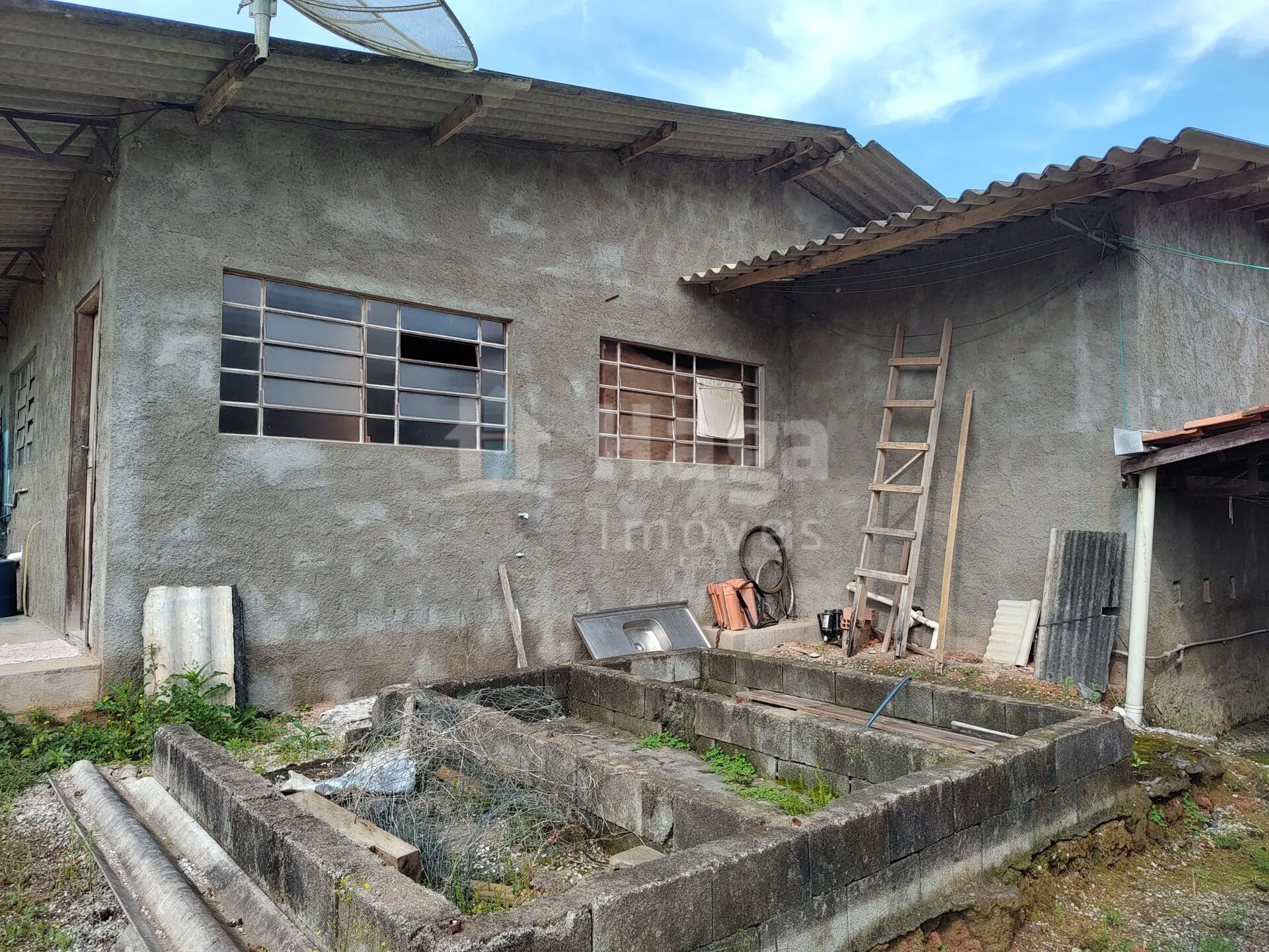 Comercial à venda de 564 m² em Guabiruba, SC, Brasil