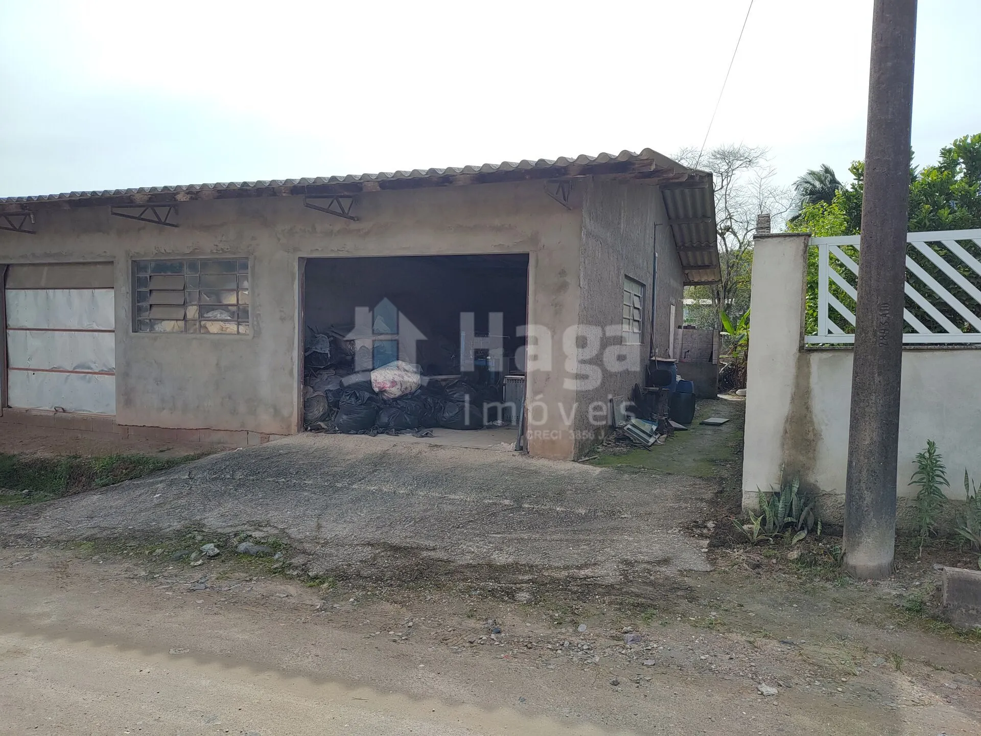 Comercial à venda de 564 m² em Guabiruba, SC, Brasil