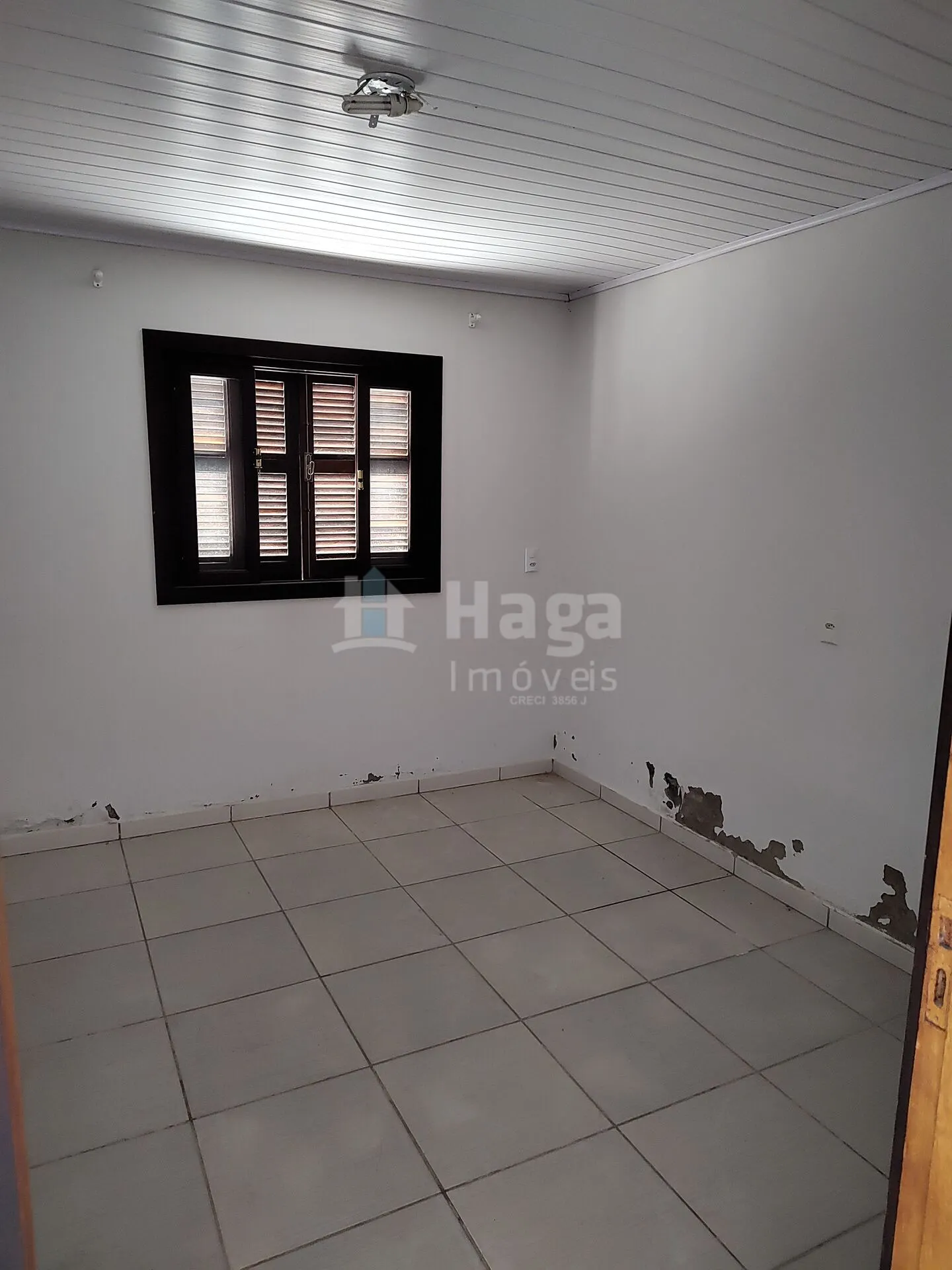 Comercial à venda de 564 m² em Guabiruba, SC, Brasil
