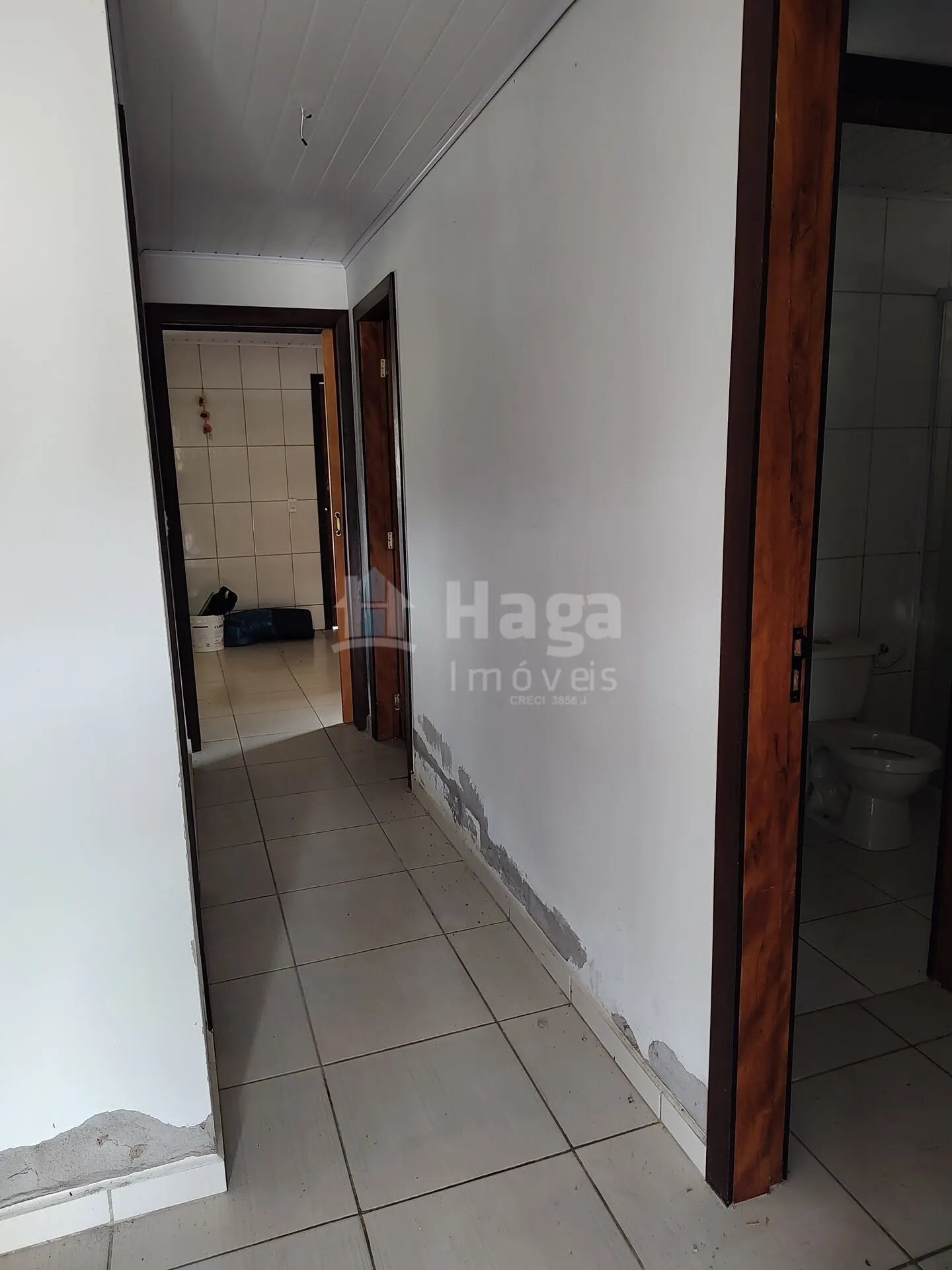 Comercial à venda de 564 m² em Guabiruba, SC, Brasil