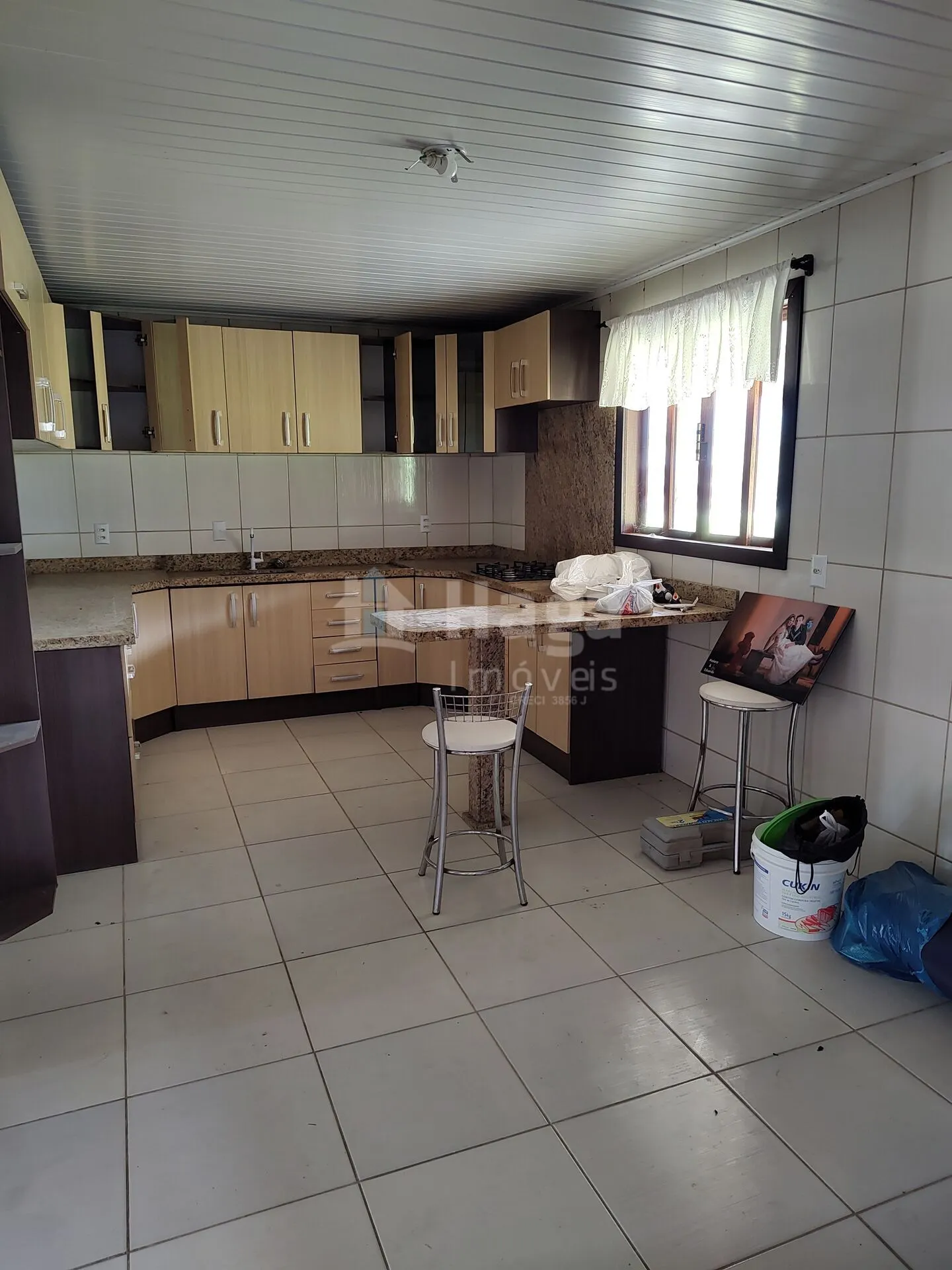 Comercial à venda de 564 m² em Guabiruba, SC, Brasil
