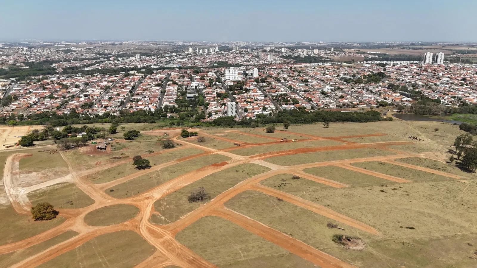 Terreno à venda de 200 m² em Nova Odessa, SP, Brasil
