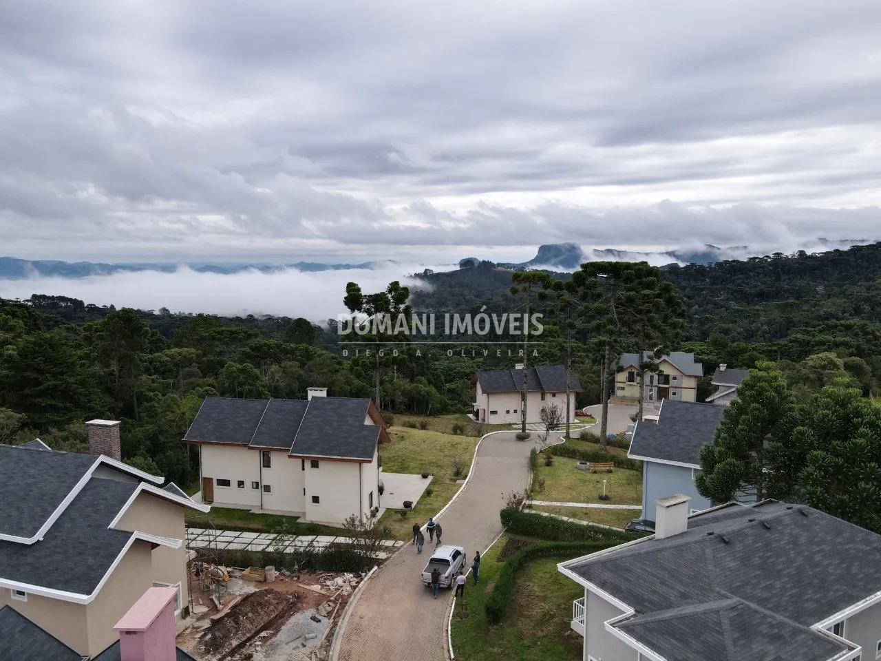 Terreno à venda de 640 m² em Campos do Jordão, SP, Brasil