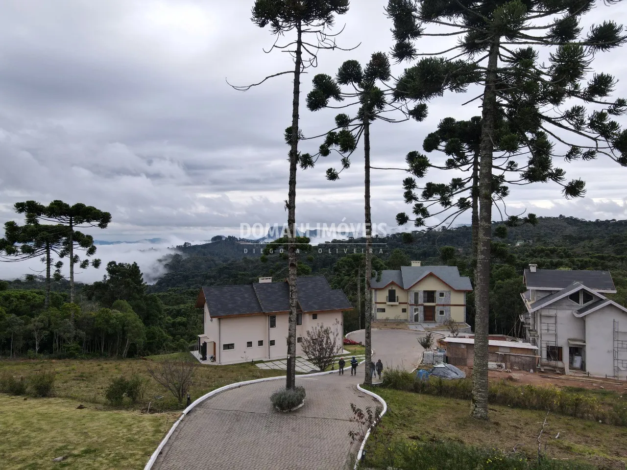 Terreno à venda de 640 m² em Campos do Jordão, SP, Brasil