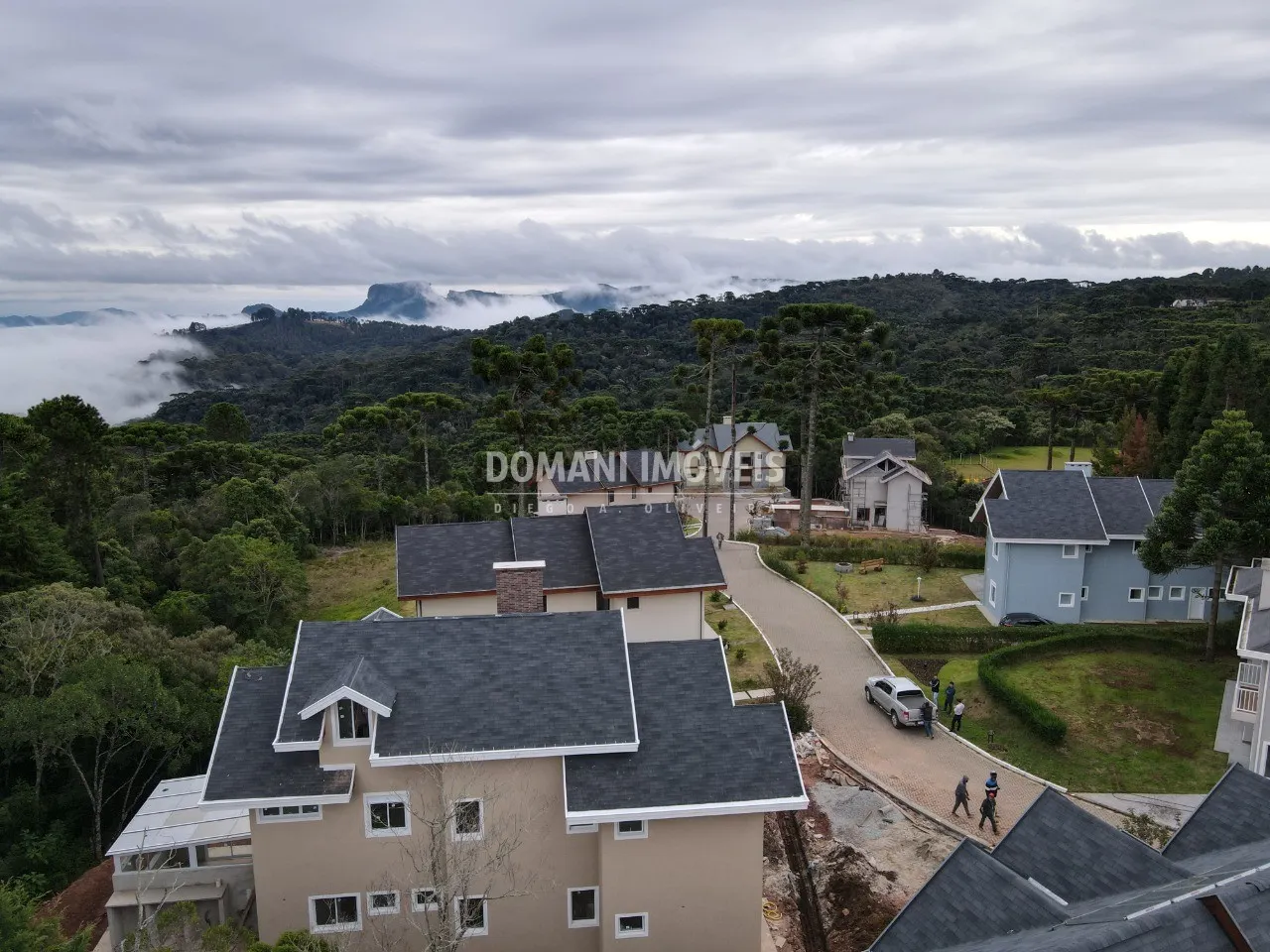 Terreno à venda de 640 m² em Campos do Jordão, SP, Brasil
