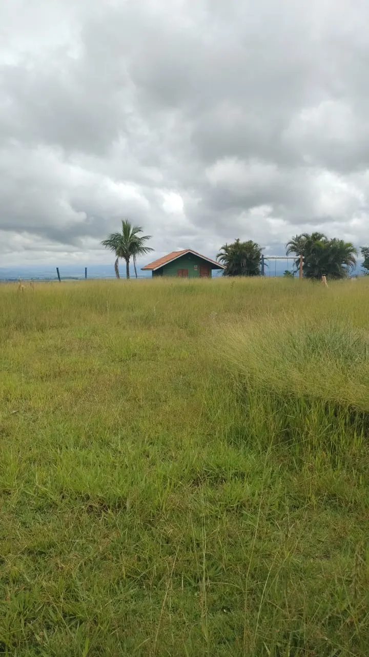 Small farm for sale of 5 acres in Caçapava, SP, Brazil